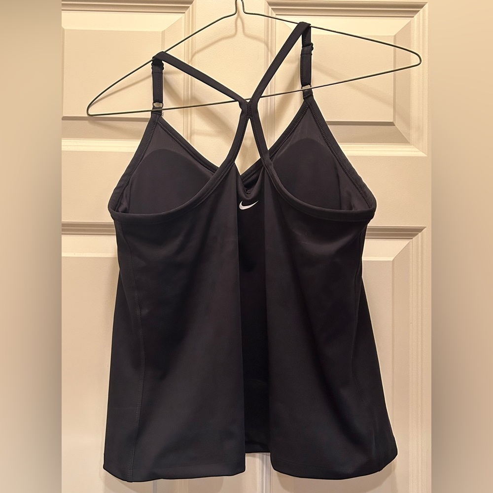 Nike Women’s Black Athletic Tank Top Size Large - Picture 2 of 8